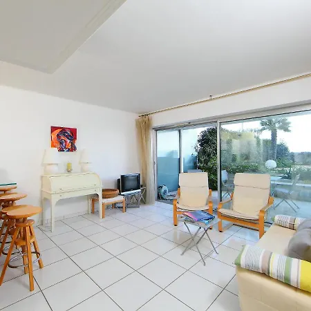 Bay-2 By Interhome * קאן